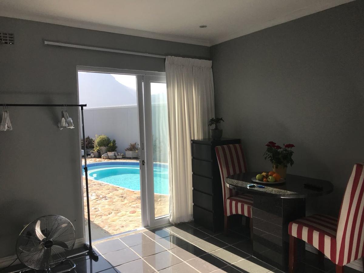 Studio Pool Room Hout Bay Exteriör bild